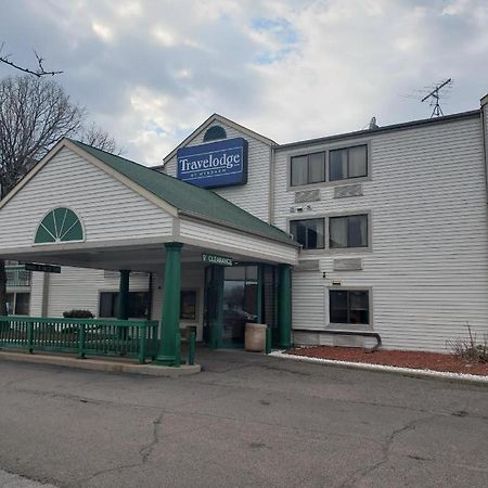 Travelodge By Wyndham Brooklyn Center Dış mekan fotoğraf