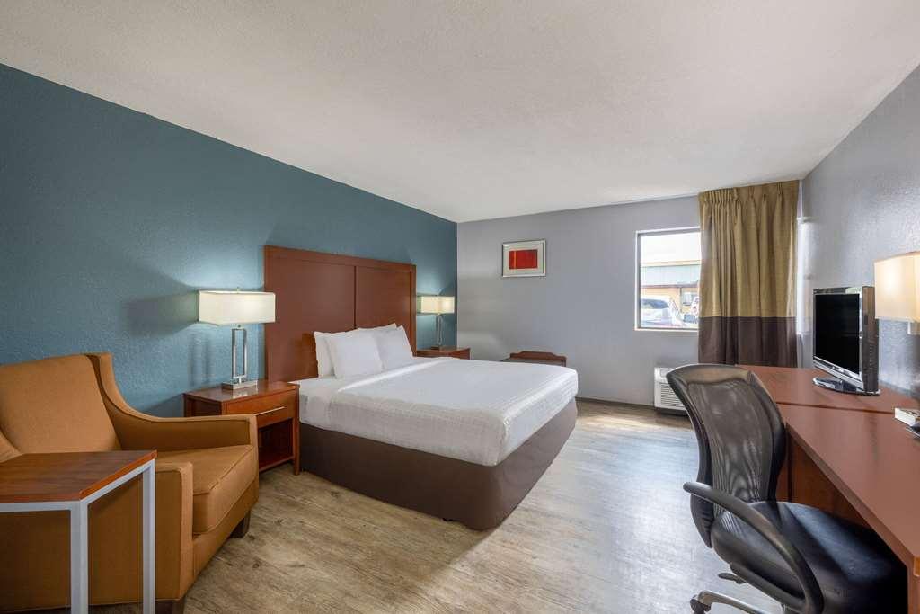 Travelodge By Wyndham Brooklyn Center Oda fotoğraf