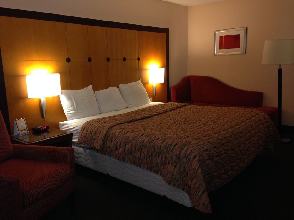 Travelodge By Wyndham Brooklyn Center Dış mekan fotoğraf